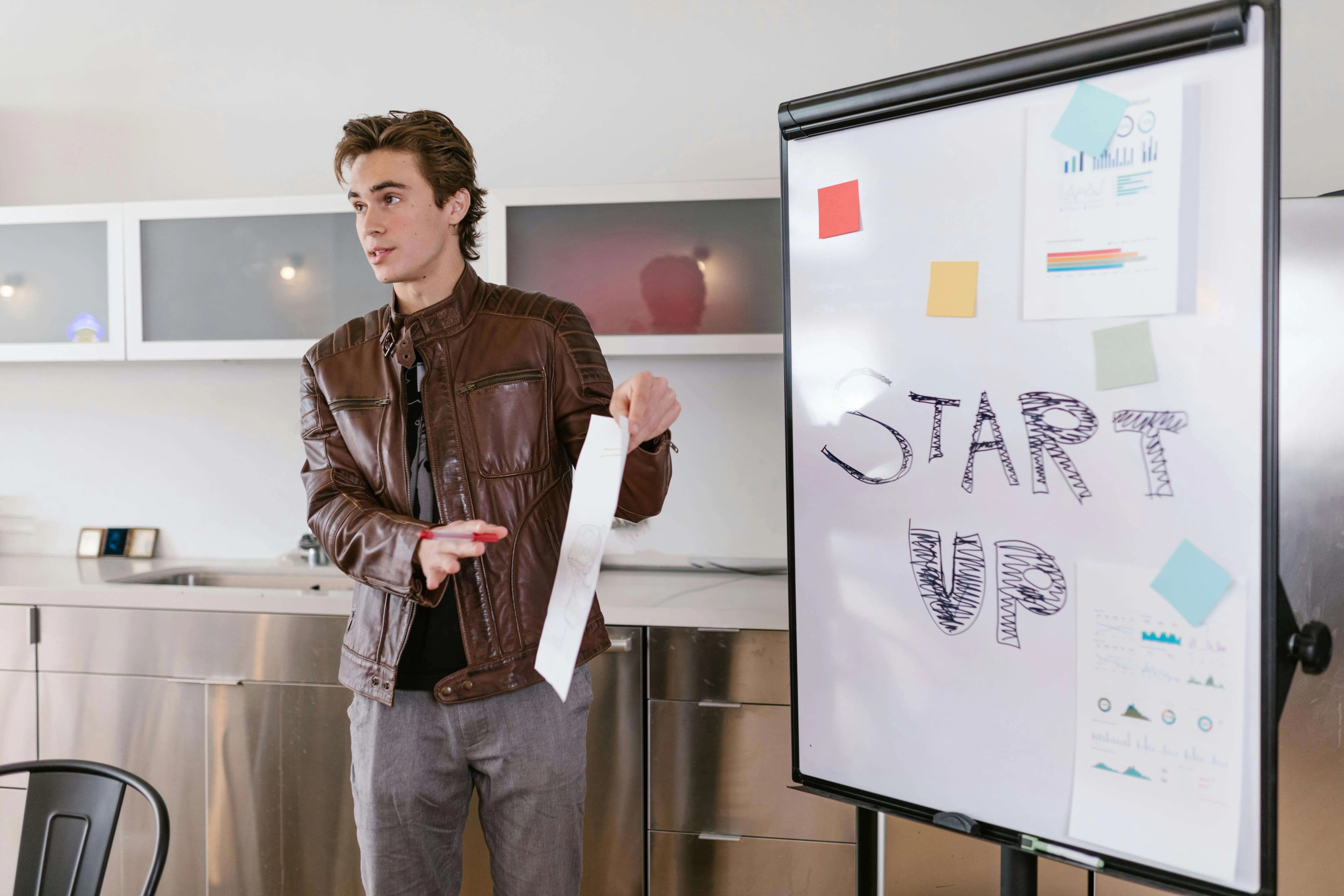 Logo Drafts for Startups: Use AI for Exploration, Not Final Trademark